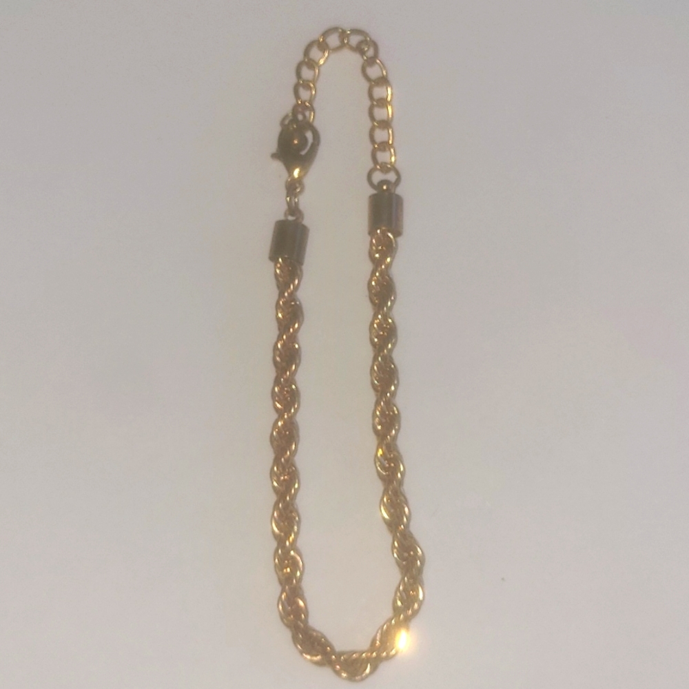 Bracelet - Picture 1 of 1